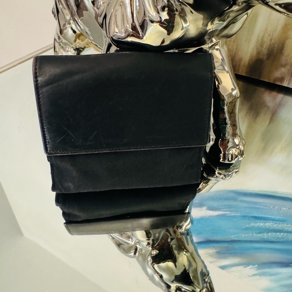 Gucci Piston Lock Black Wallet Vintage - Picture 5 of 10